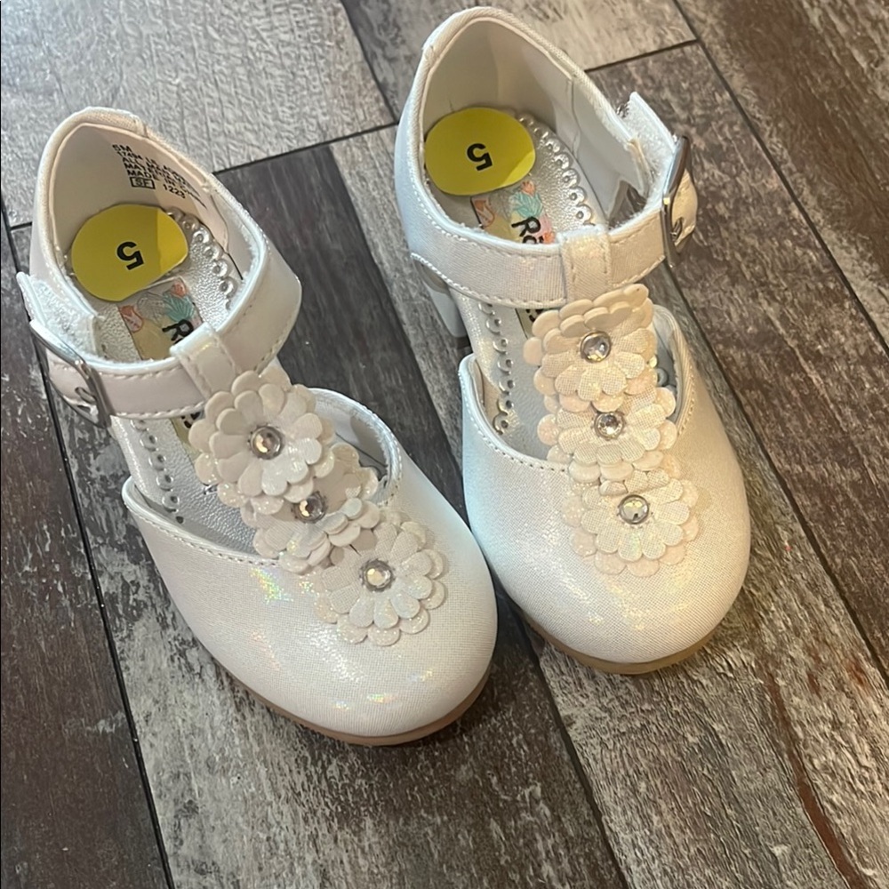Rachel Shoes White Kids Dress Shoes with Floral Accents